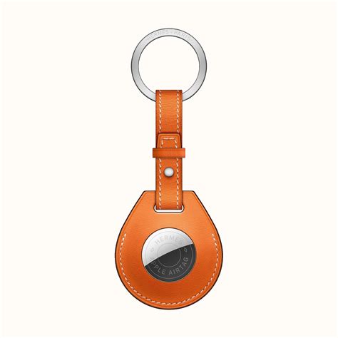 hermes airtag keychain